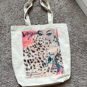 Vogue tote Never used